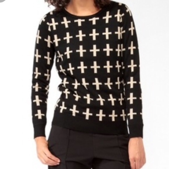 Forever 21 Sweaters - Black and Tan Sweater with Crosses Large NWT